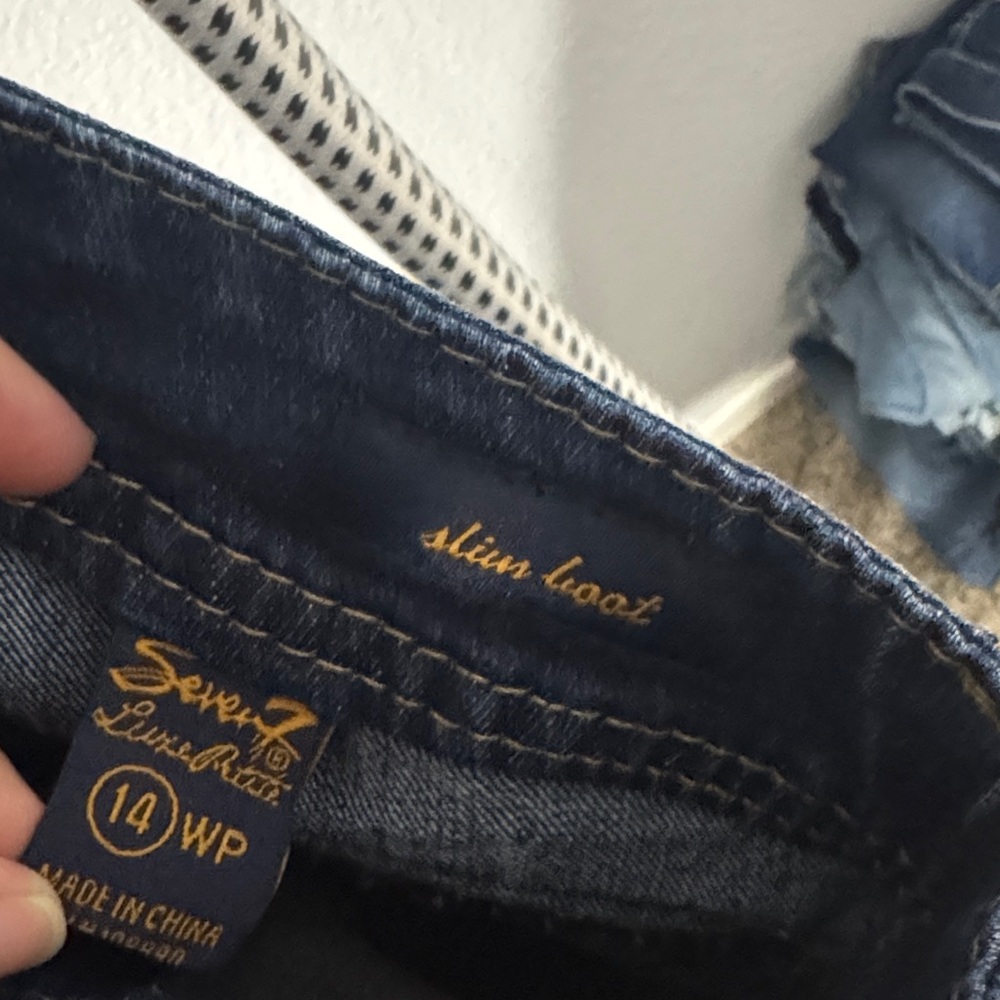 Seven7 Women's Dark Blue Straight Leg Jeans - Picture 4 of 4